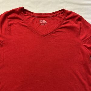 Time and Tru Women's Medium Short Sleeve Knit Tee - Red - Pre-owned